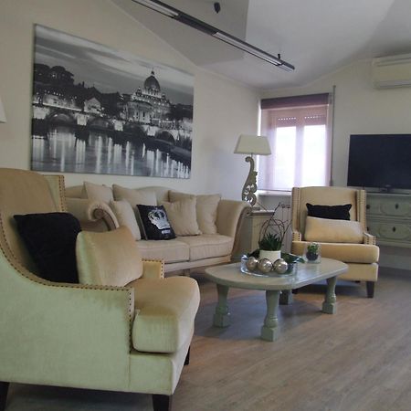 Residenza I Ciclamini Bed & Breakfast โรม ภายนอก รูปภาพ