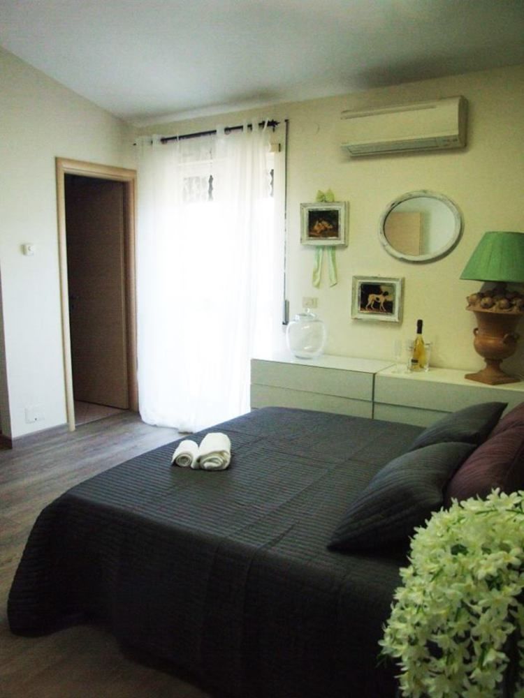 Residenza I Ciclamini Bed & Breakfast โรม ภายนอก รูปภาพ
